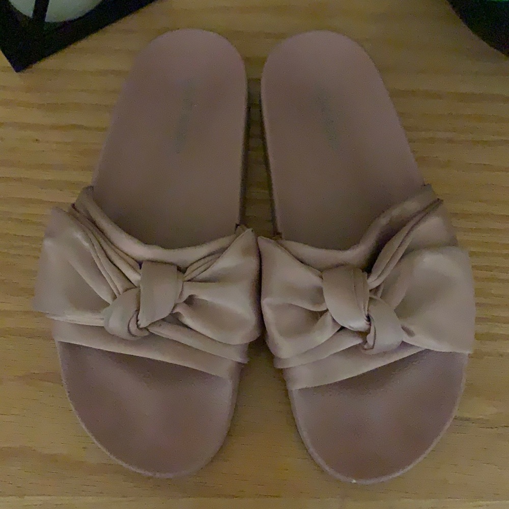 Steve Madden Silky Bow Slides